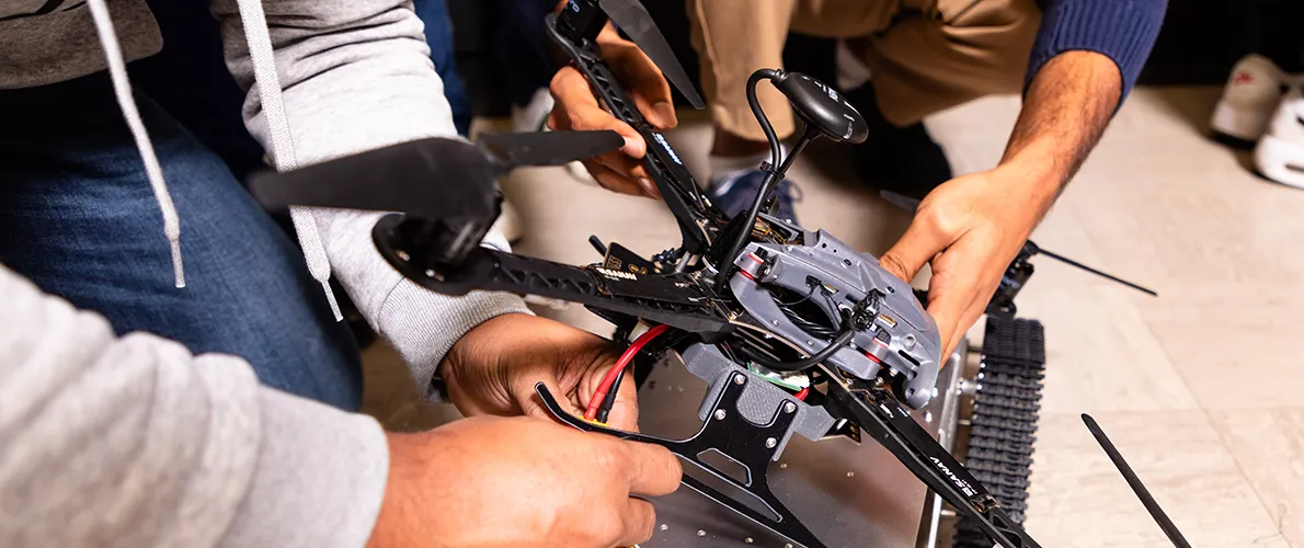 SIU Computer Students work on drone