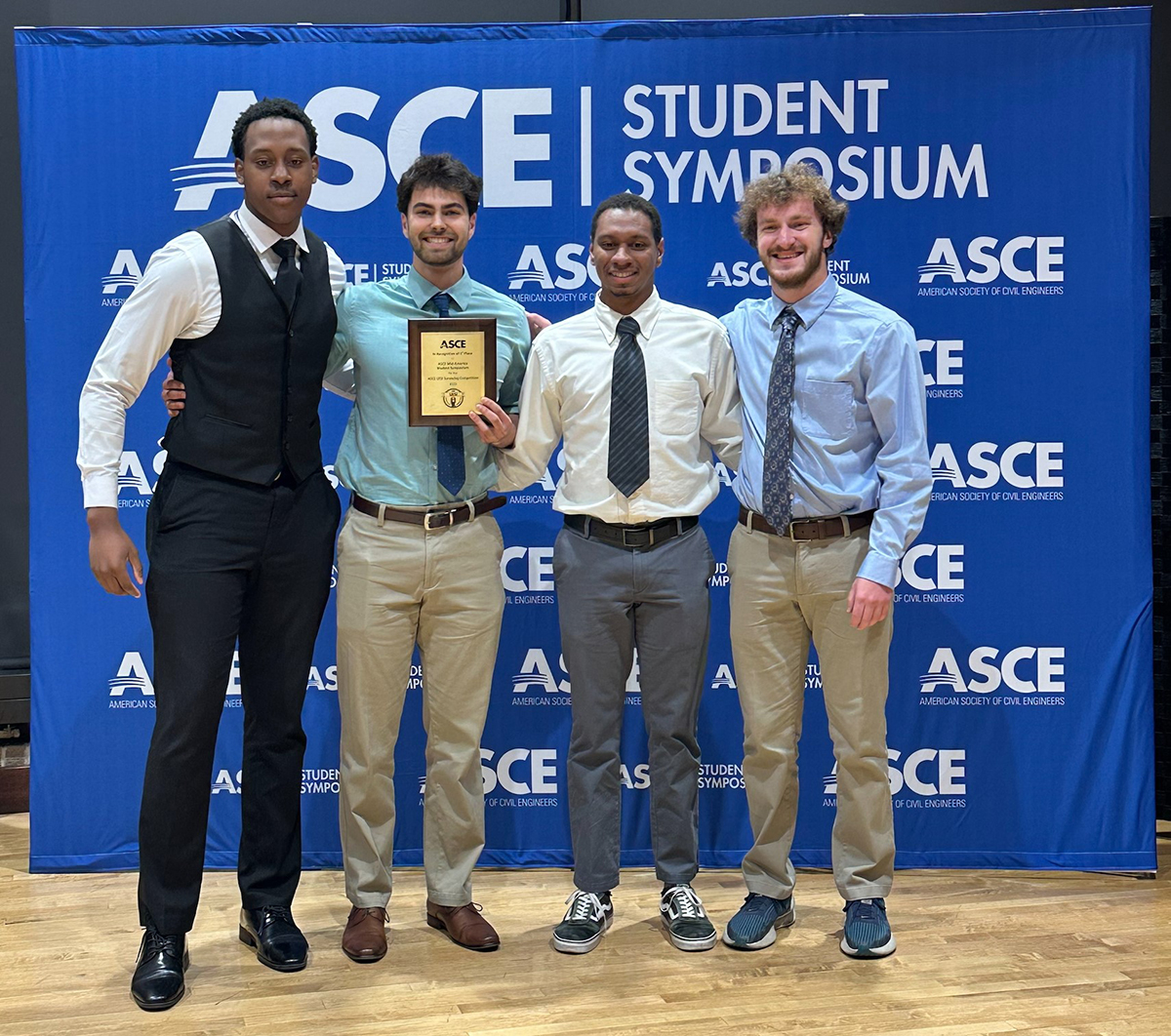 Members of the SIU civil engineering